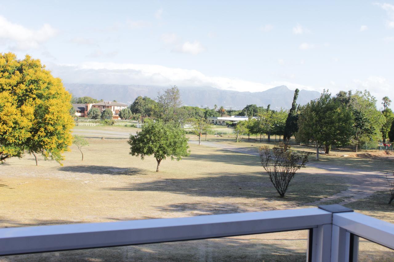 Milas Place Somerset West Exterior photo