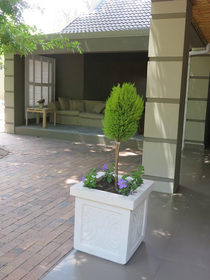 Milas Place Somerset West Exterior photo